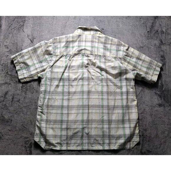 Royal Robbins Short Sleeve Button Up Shirt Men's Size Large Plaid - Picture 10 of 13